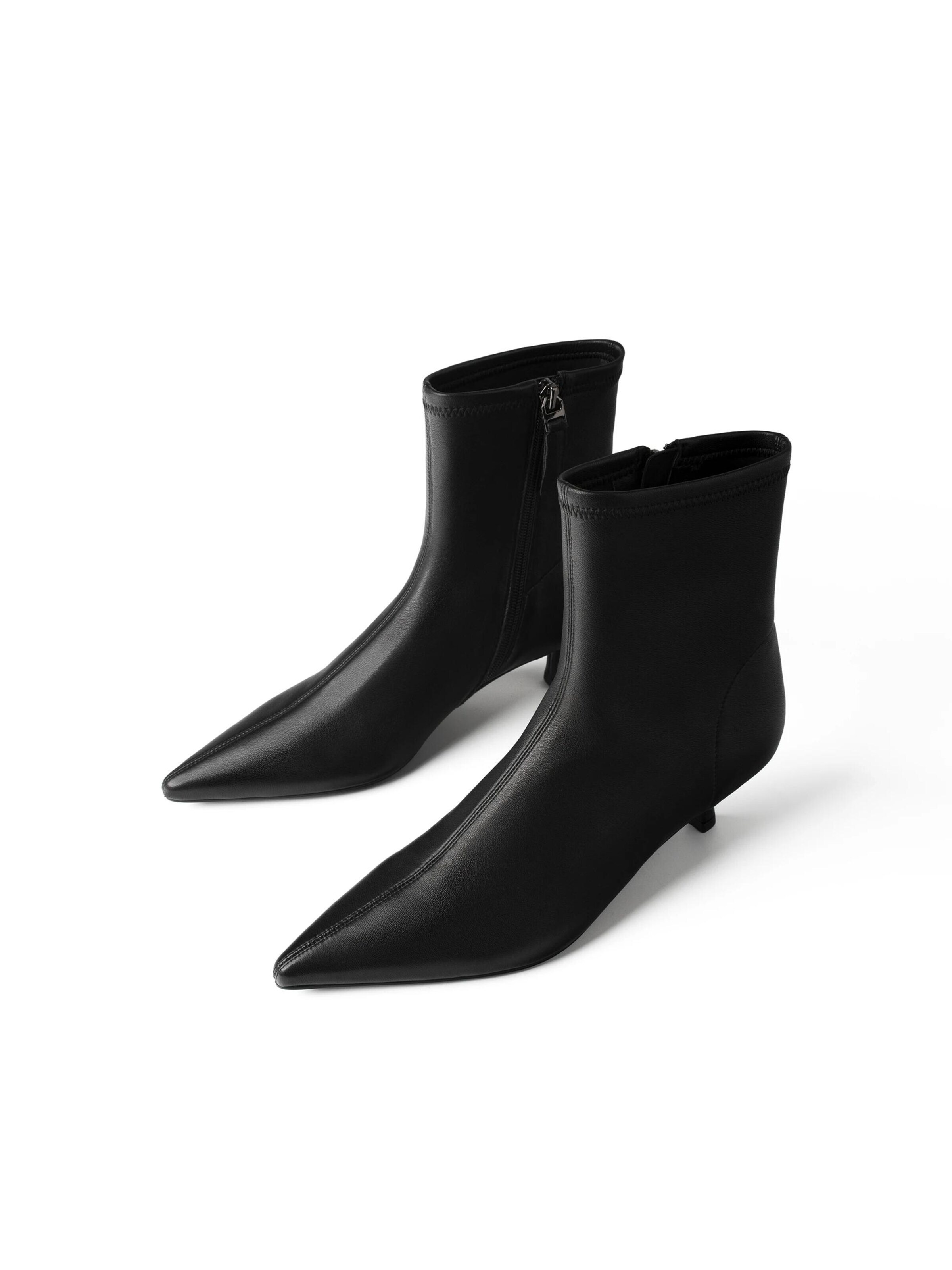 Cizme glezne 'RAW POWER SOUND' de la L37 HANDMADE SHOES pe negru