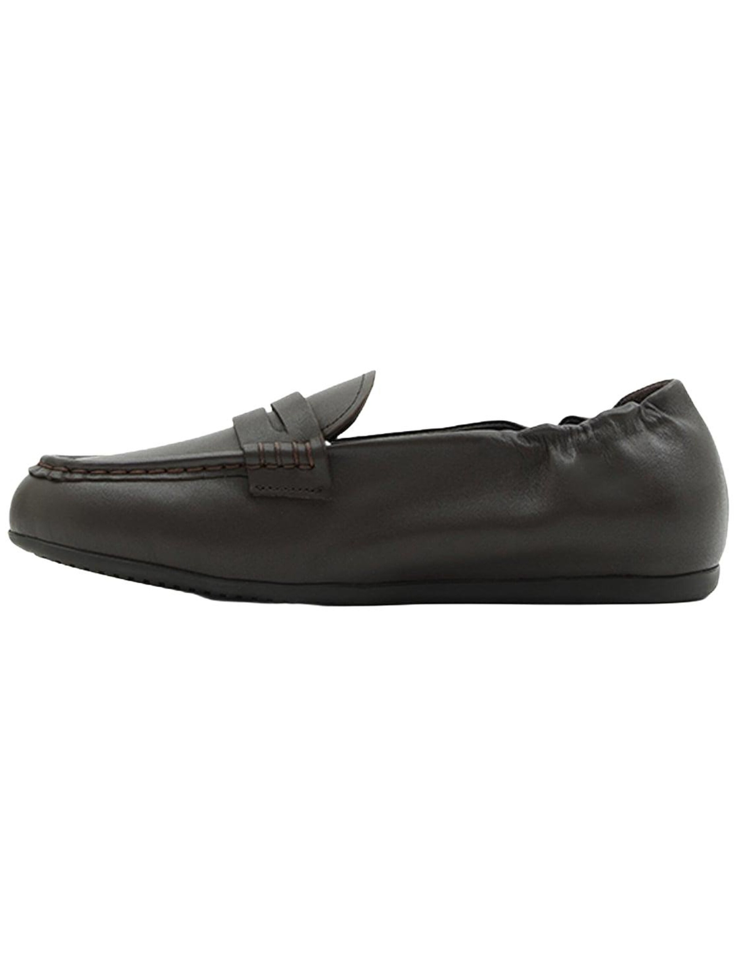 Desa Moccasins in Brown