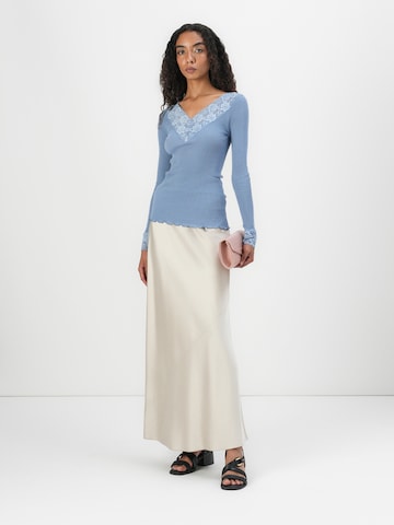 rosemunde Μπλουζάκι 'Bernadine' σε μπλε