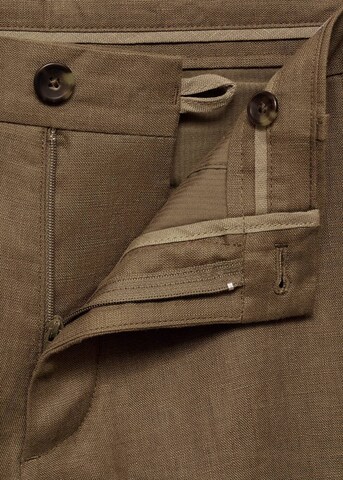 MANGO MAN Slimfit Shorts 'Carp' in Grün