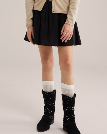 WE Fashion Skirt in Black: front