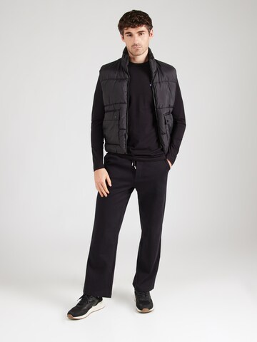 BOSS - Camiseta en negro