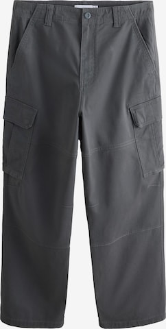 Next - Pantalón cargo en gris: frente