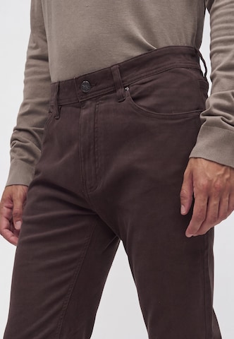 s.Oliver Normální Chino kalhoty 'Benito' – hnědá