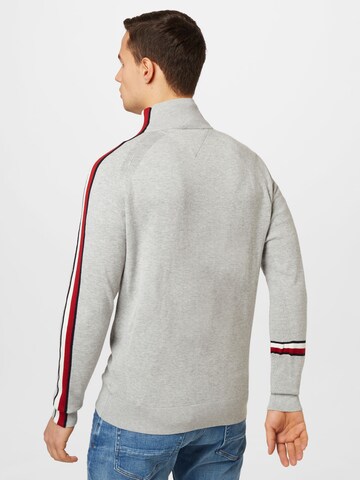 TOMMY HILFIGER Strickjacke 'INTARSIA' in Grau