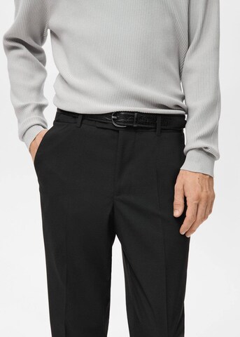 MANGO MAN Regular Pleated Pants in Black