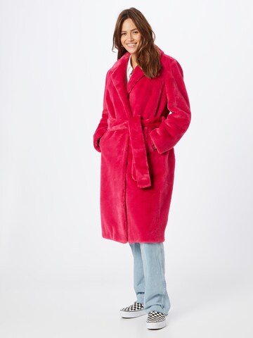 Manteau d’hiver 'CAPPOTTO' Twinset en rose : devant