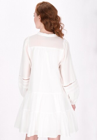 Robe DreiMaster Vintage en blanc