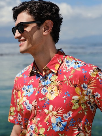 Next Regular Fit Hemd in Rot