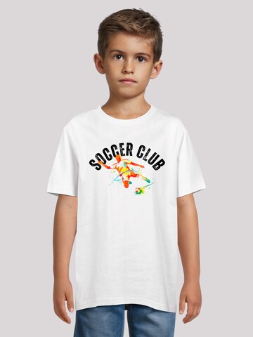 F4NT4STIC T-Shirt 'Soccer Club Sport Fan Artwork' in Weiß: Vorderseite