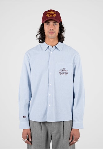 Fit confort Chemise 'Club Dress' Prohibited en bleu : devant