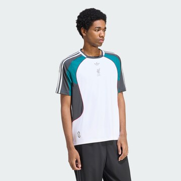 ADIDAS ORIGINALS Majica 'LFC Teamgeist 26' | bela barva: sprednja stran