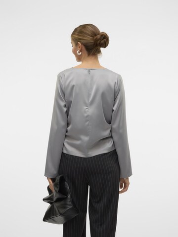 VERO MODA Blouse 'NOELE' in Grey