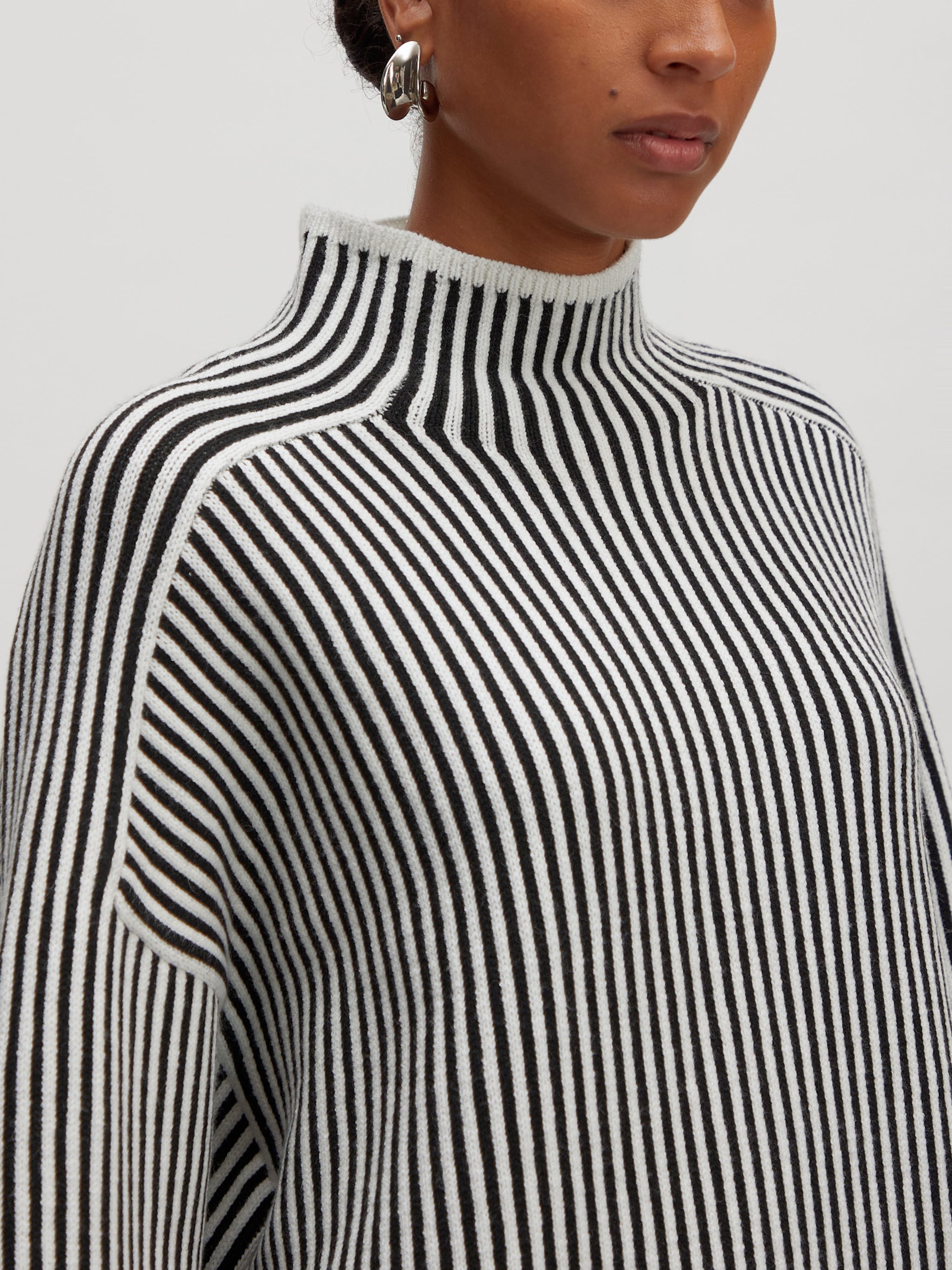 EDITED Producten Jurk 'Neea' Zwart