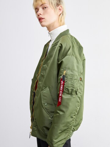 Veste mi-saison 'Ma-1' ALPHA INDUSTRIES en vert