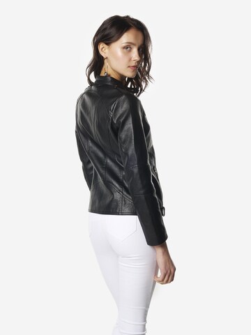 Giacca di mezza stagione di KOROSHI in nero