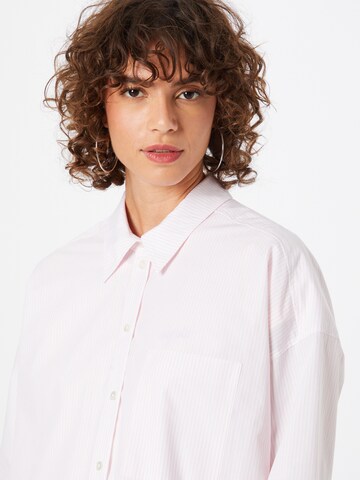 Camicia da donna 'AAKE' di DRYKORN in bianco