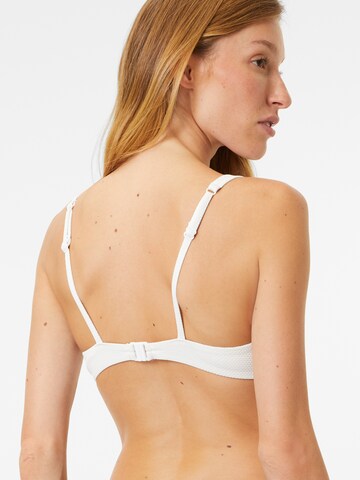 Hunkemöller T-shirt Bikini Top 'Scallop' in White