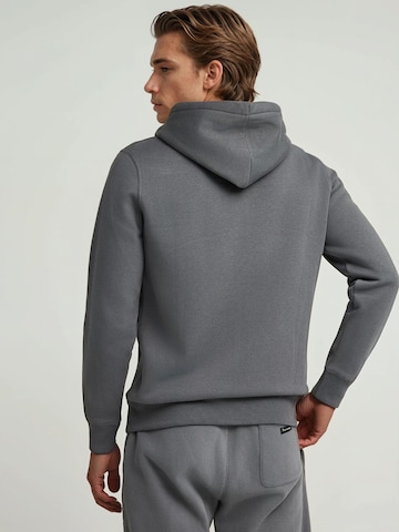 Pullover di Funky Buddha in grigio