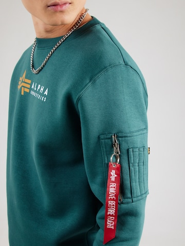ALPHA INDUSTRIES Свитшот в Зеленый