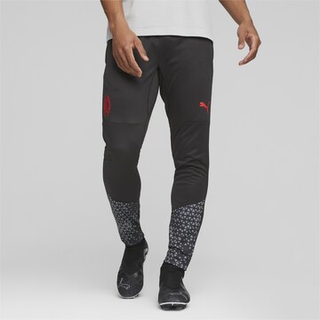 Coupe slim Pantalon de sport 'AC Milan' PUMA en noir : devant