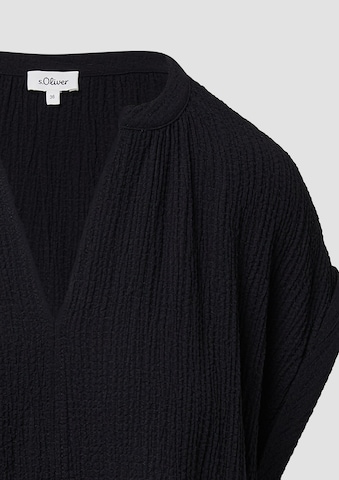 s.Oliver Blouse in Black