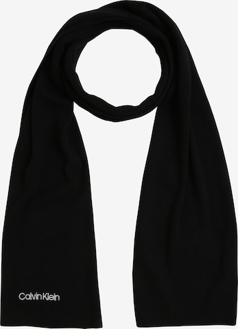 Calvin KleinŠal - crna boja: prednji dio