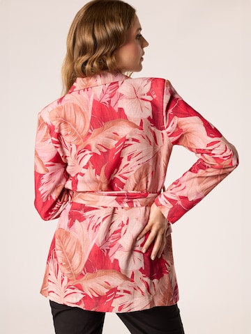 Quiosque - Blazer em vermelho