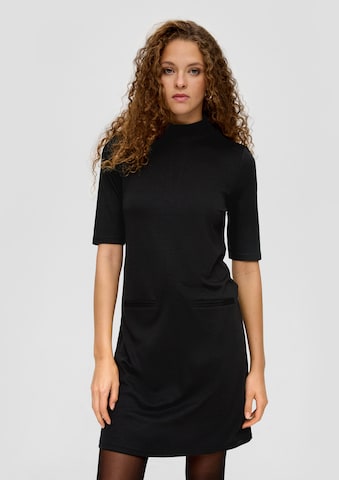 Robe QS en noir : devant