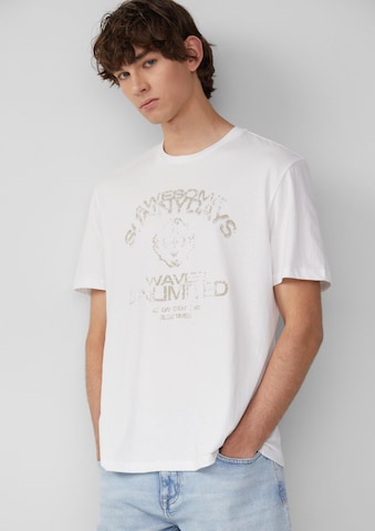 Tricou de la QS pe alb: față