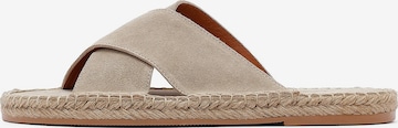 Derimod Pistokkaat värissä beige: etupuoli
