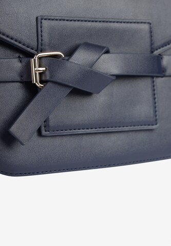 Usha Shoulder Bag in Blue