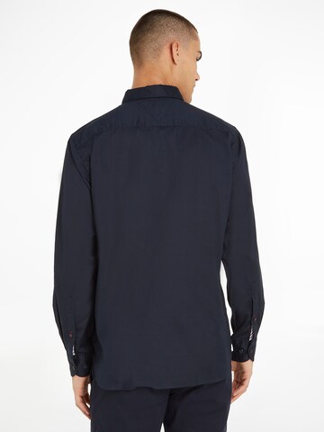 Coupe regular Chemise 'CORE FLEX' TOMMY HILFIGER en bleu