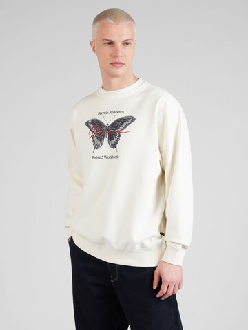 VANS Sweatshirt 'BORN IN ANAHEIM' in Weiß: Vorderseite