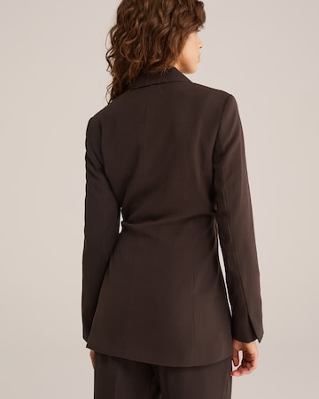 WE Fashion Blazer in Brown
