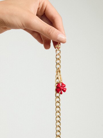Pilgrim Hangers 'Clover ' in Goud: voorkant