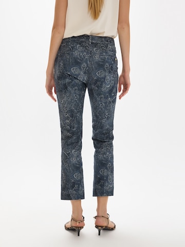 Effilé Pantalon chino Lola Casademunt en gris