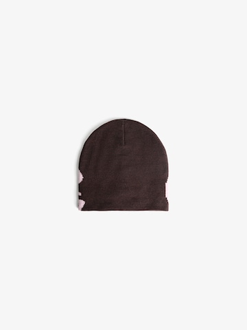Bonnet 'UNTITLED GOODS' Bershka en marron