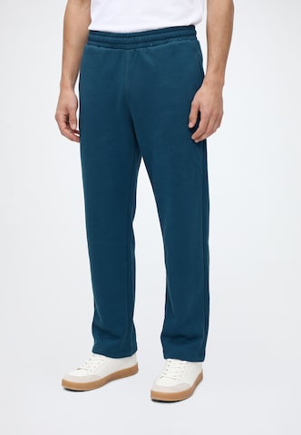 HOLLISTER Regular Pants in Blue: front