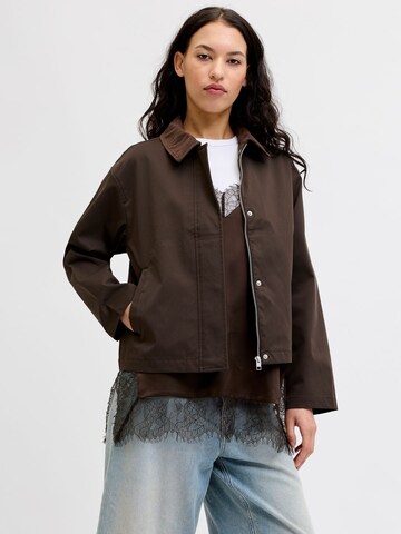 JJXX Tussenjas 'JXWilma' in Bruin: voorkant