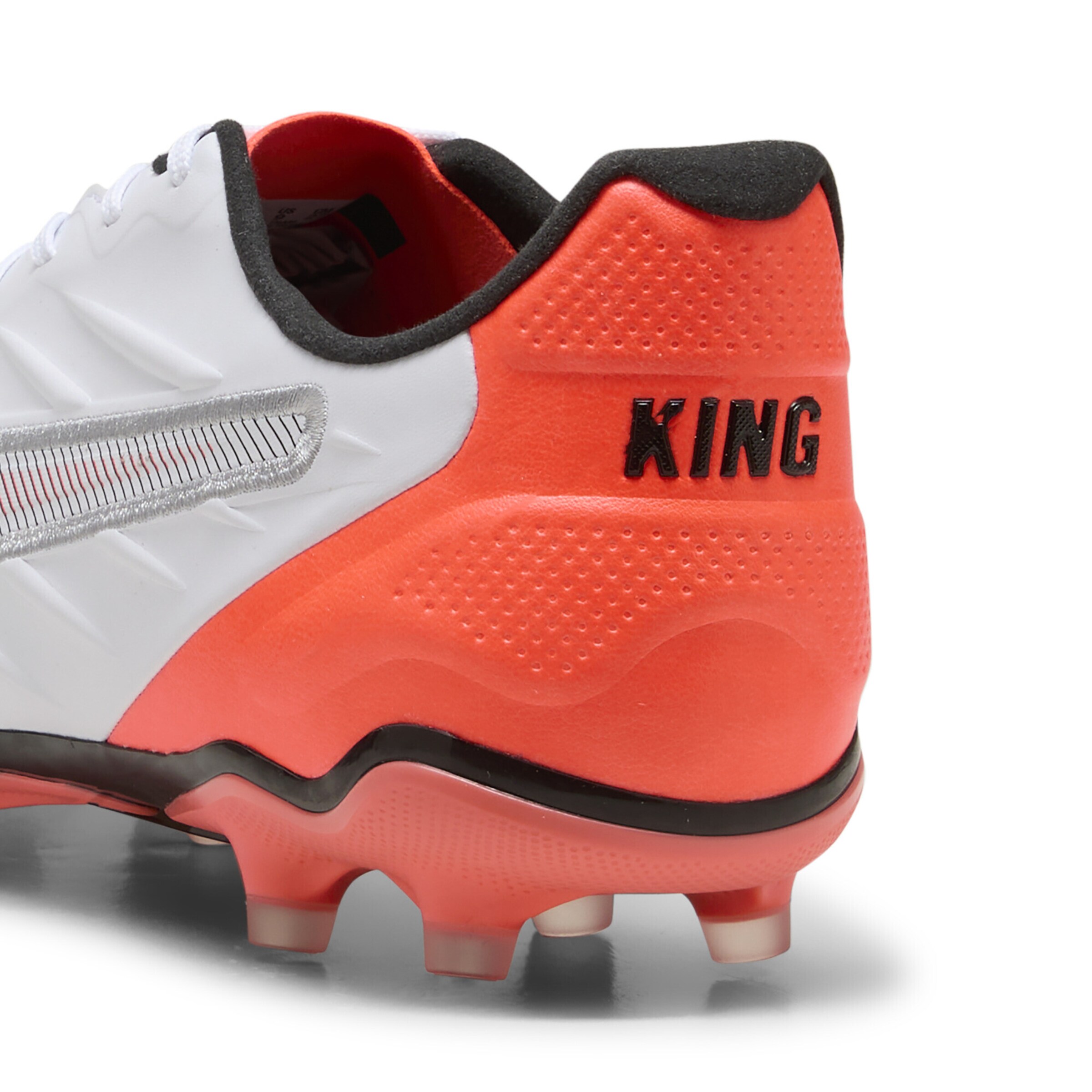 PUMA Soccer shoe 'King Pro' in White