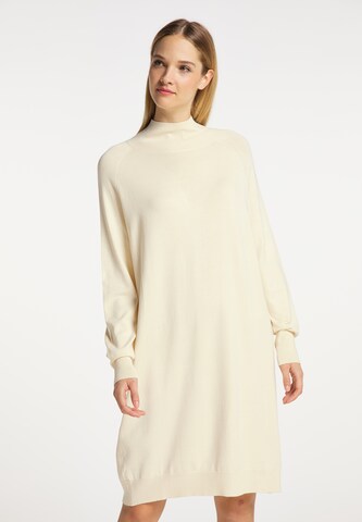 DreiMaster Klassik Knitted dress in White: front