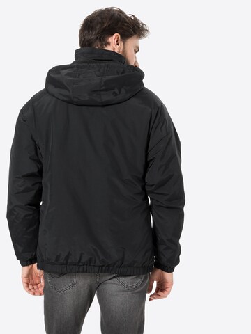 Karl kani windbreaker schwarz - Der absolute Favorit unseres Teams