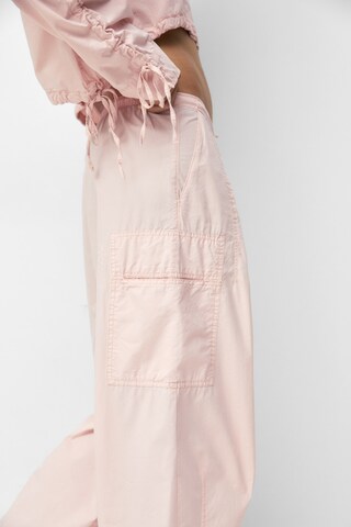 Pull&Bear Loosefit Cargobyxa i rosa