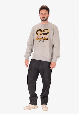 DIESEL Sweatshirt in Grau