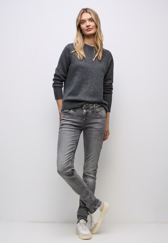 STREET ONE Slimfit Jeans in Grau