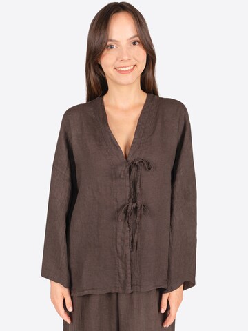 Seasons of April Blouse ' GIANNA ' in Brown: front