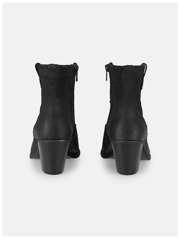 Felmini Wide Fit Booties 'Laredo W034' in Black