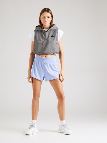 Gilet sportivo di ADIDAS SPORTSWEAR in grigio