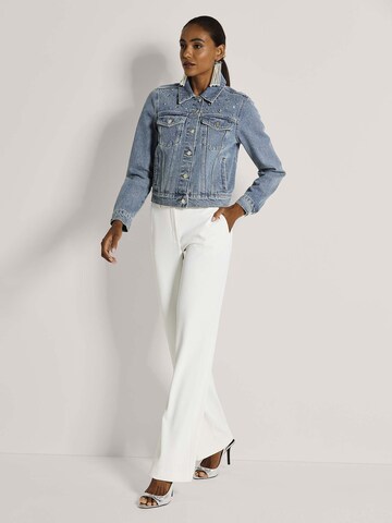 MADELEINE Tussenjas in Blauw